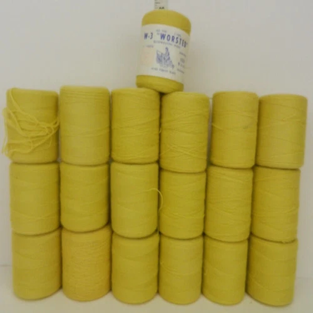 LOT/19 Spools Golden Rule? Handweaving Wool 100% Virgin 625 Yards Each Color 243