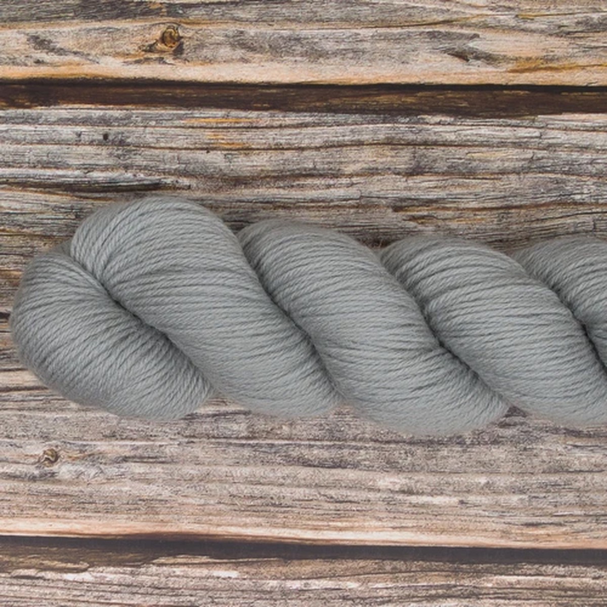 Croft Yarn (Dyed Colsay) WYS 100g 225m Light Grey 8ply Shetland Wool Knitting