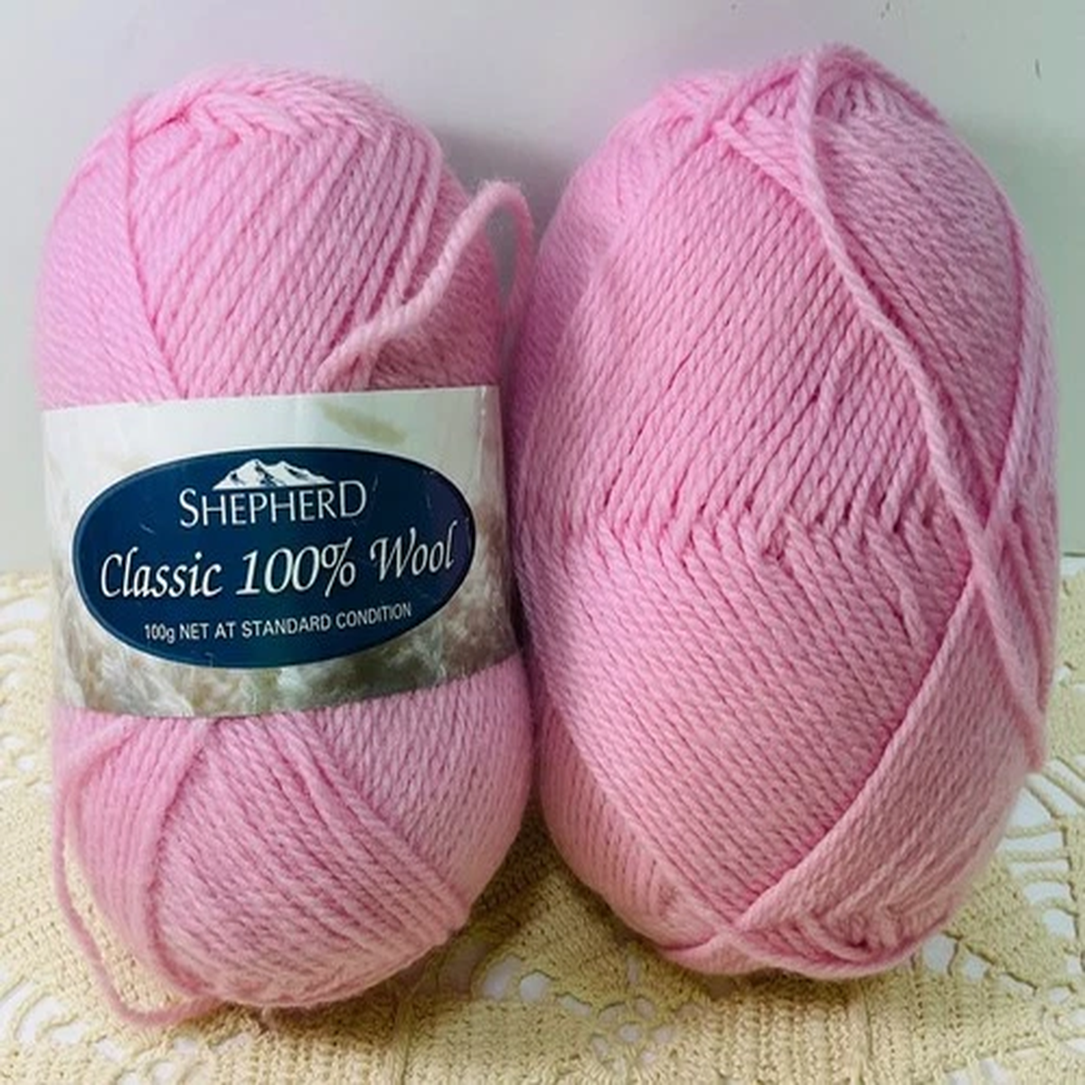 Shepherd Classic 100% Wool Yarn Lot of 2 Color 1423 Pink 220 Yards New