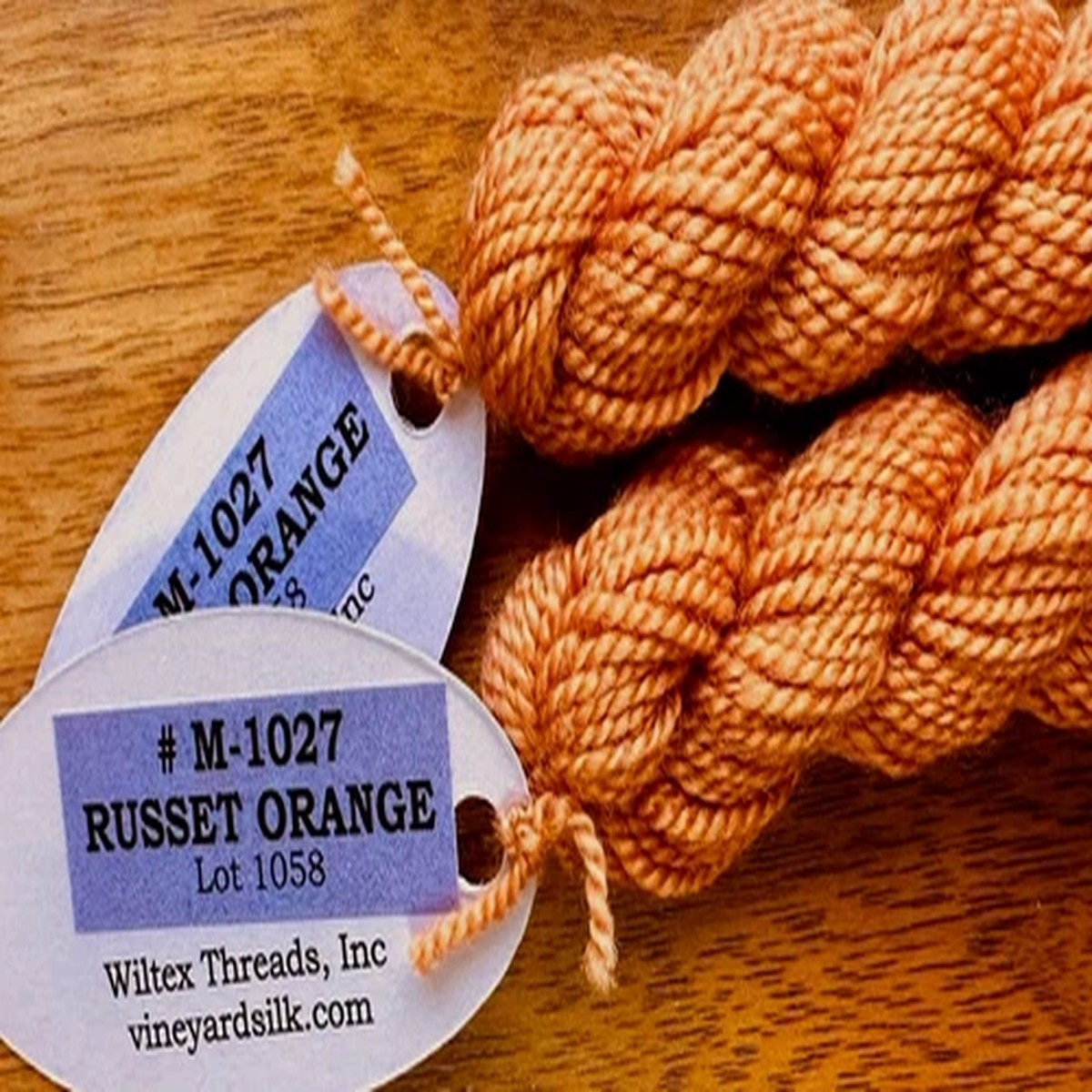 Vineyard Silk 100% Merino wool Russet Orange M-1027 DYE LOT 1058 set of 2 ZZ