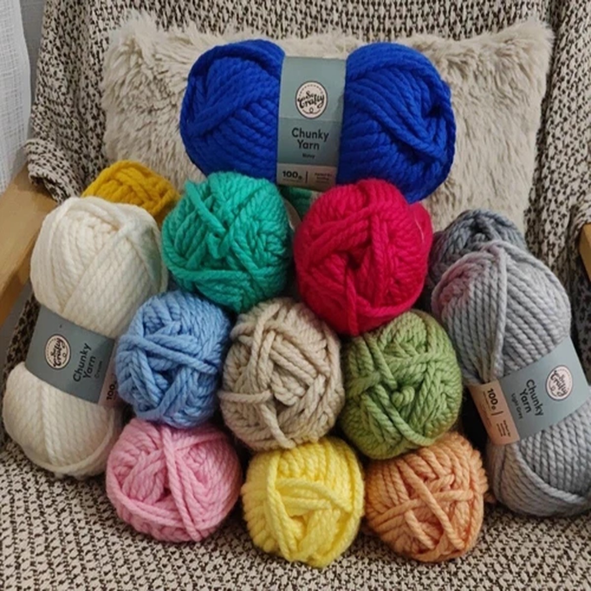 So Crafty Chunky Knitting & Crochet Yarn Wool 100g Skein Ball NEW
