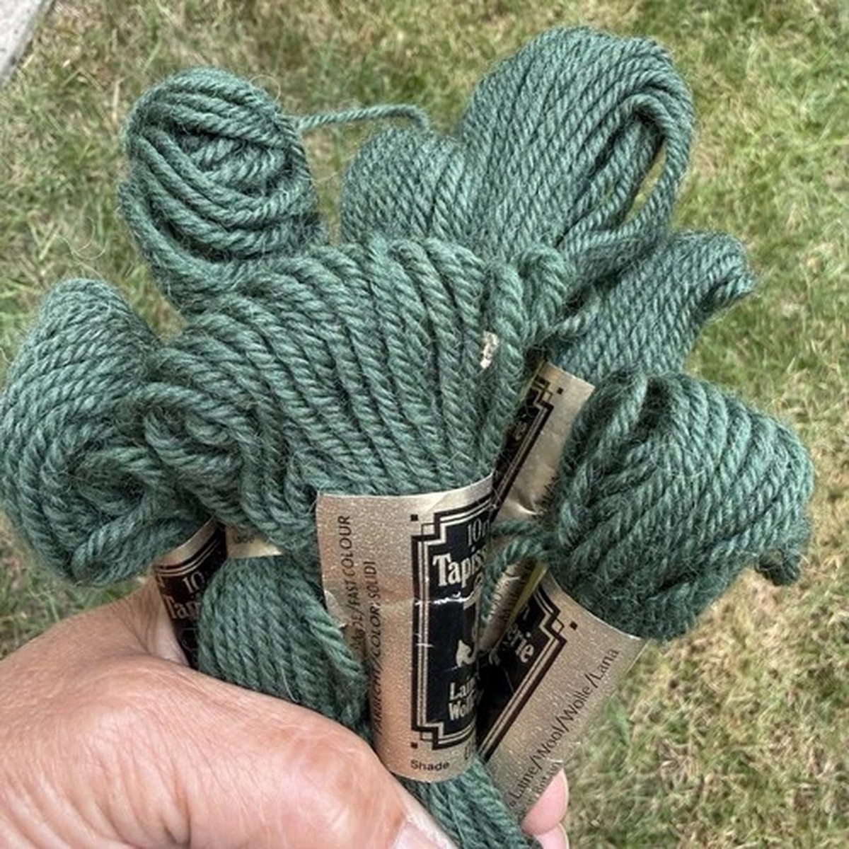 Anchor Tapisserie 100% Wool Yarn 7 Skeins 10M UK VTG Embroidery #862 Green