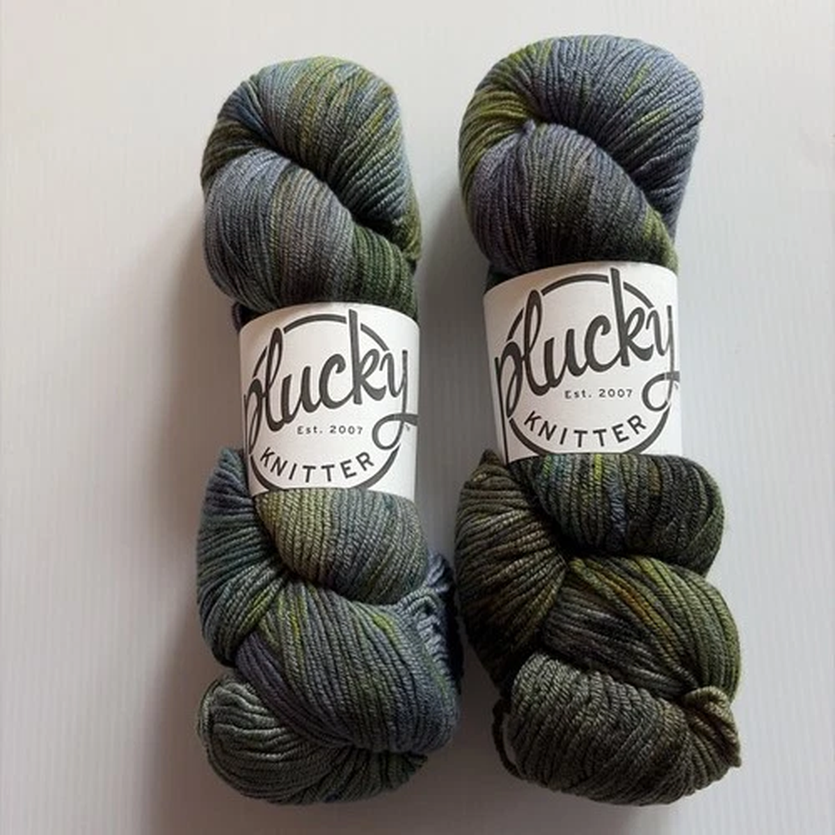 The Plucky Knitter Pure Cashmere ONE Skein Highlander 280 Yards Blue Green Dyed