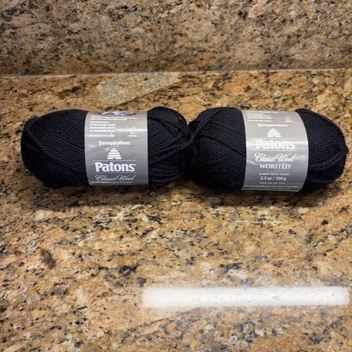Patons Classic Wool Worsted Yarn - 100% Pure New Wool - Black #226 3.5 Oz