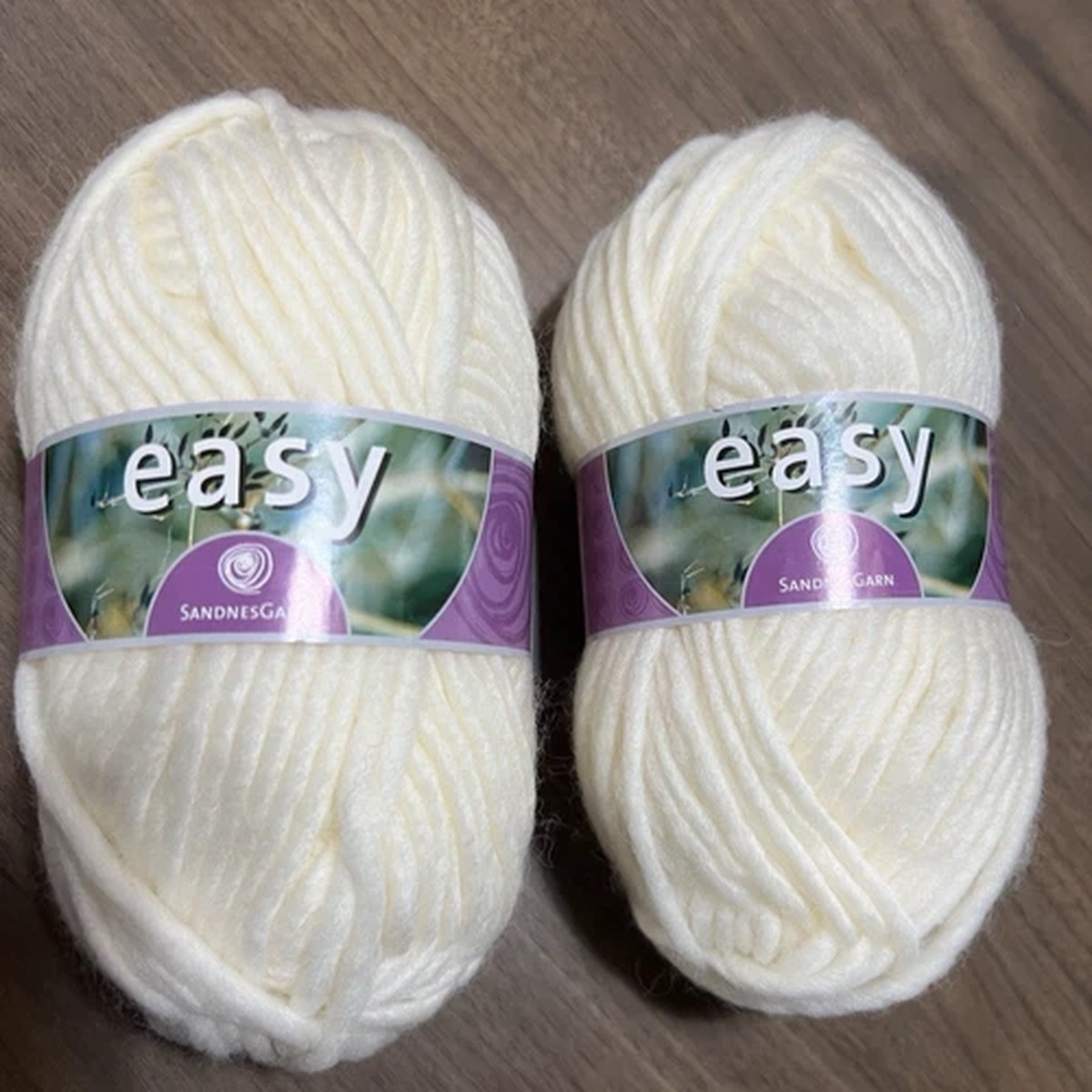 SandnesGarn EASY Yarn WHITE 1002 100% Merino Wool 50gr ea. Set of 2