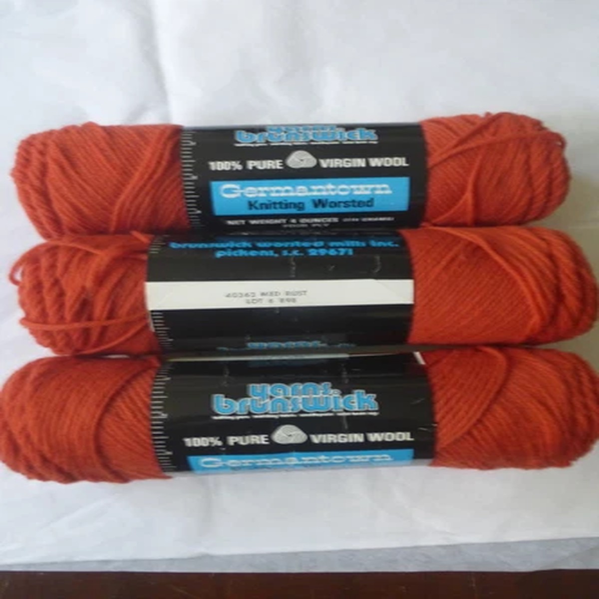 Lot of 14 Vtg Brunswick Germantown 100% Purel Virgin Wool Yarn Medium Rust