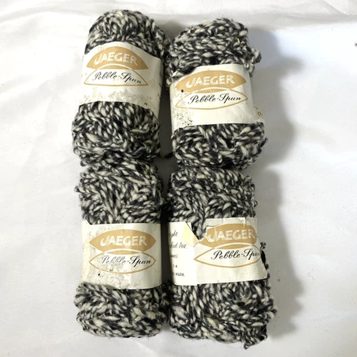 4 Skeins Jaeger Pebble Spun 100% Wool Smoked Pearl Vintage