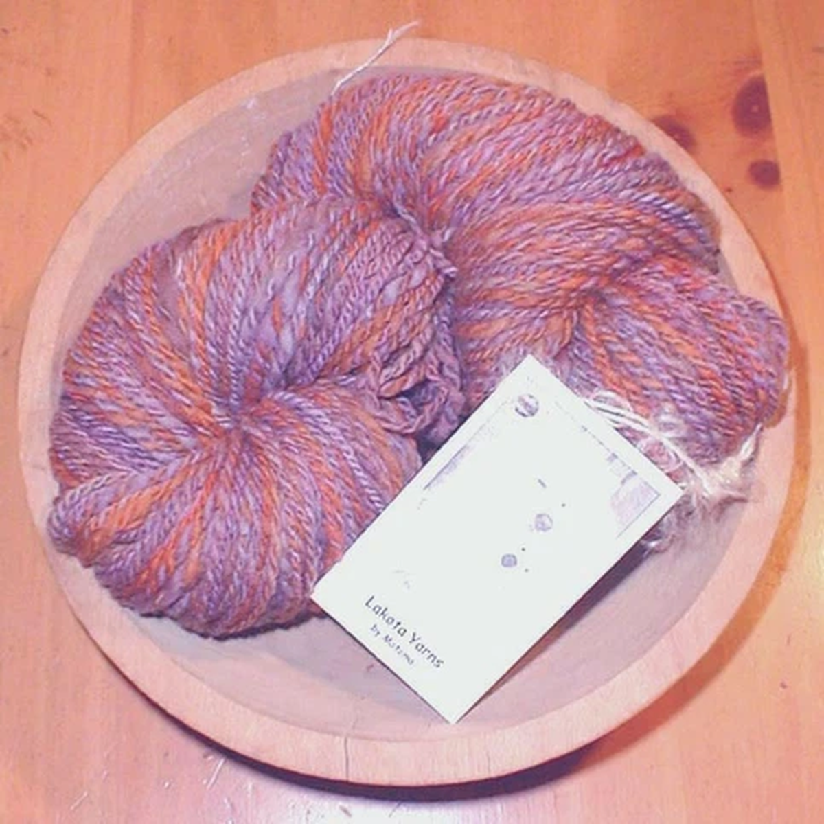 Motomo Gallery / Hand-Spun Merino Yarn / THUNDERSTORM