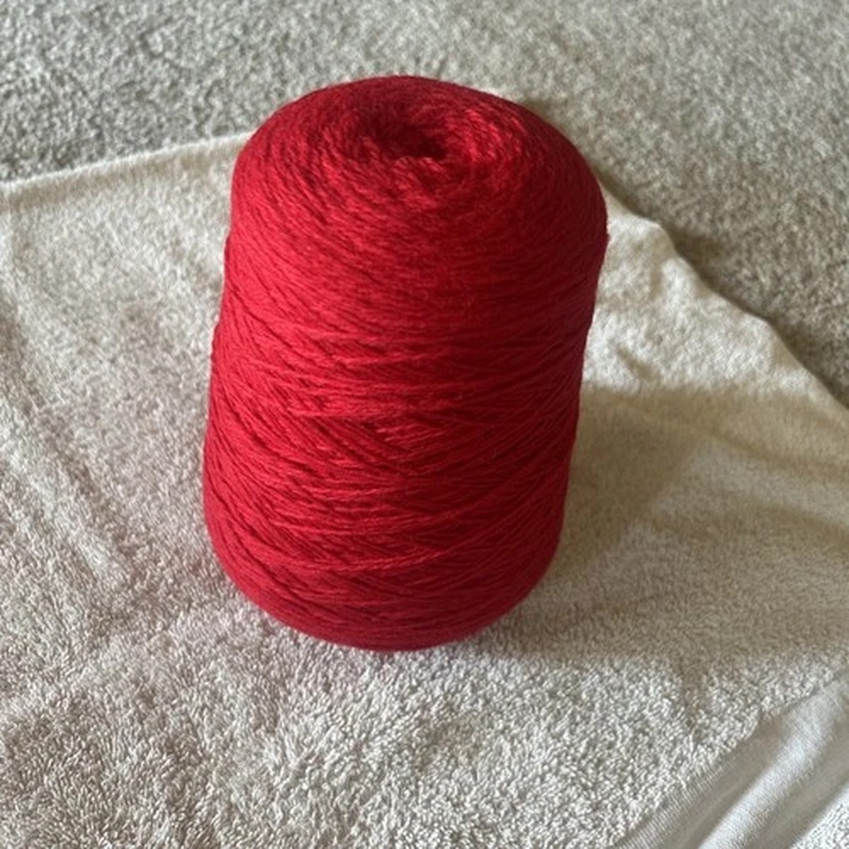 Wool 1lb Cone 2/18 Crimson red yarn