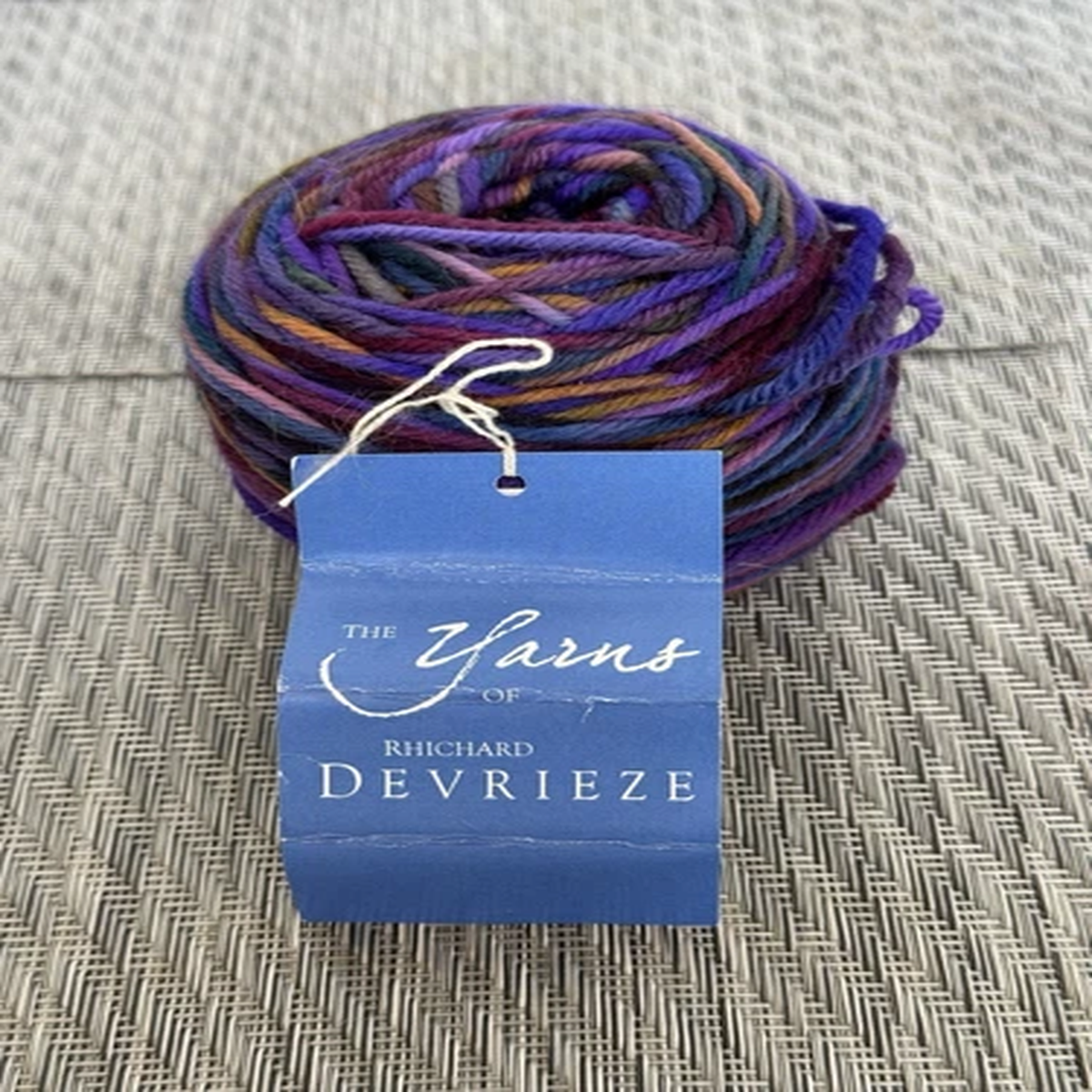 YARNS OF RICHARD DEVRIEVE Worsted ~ Color-Into The Shadows ~ 175yds/80g