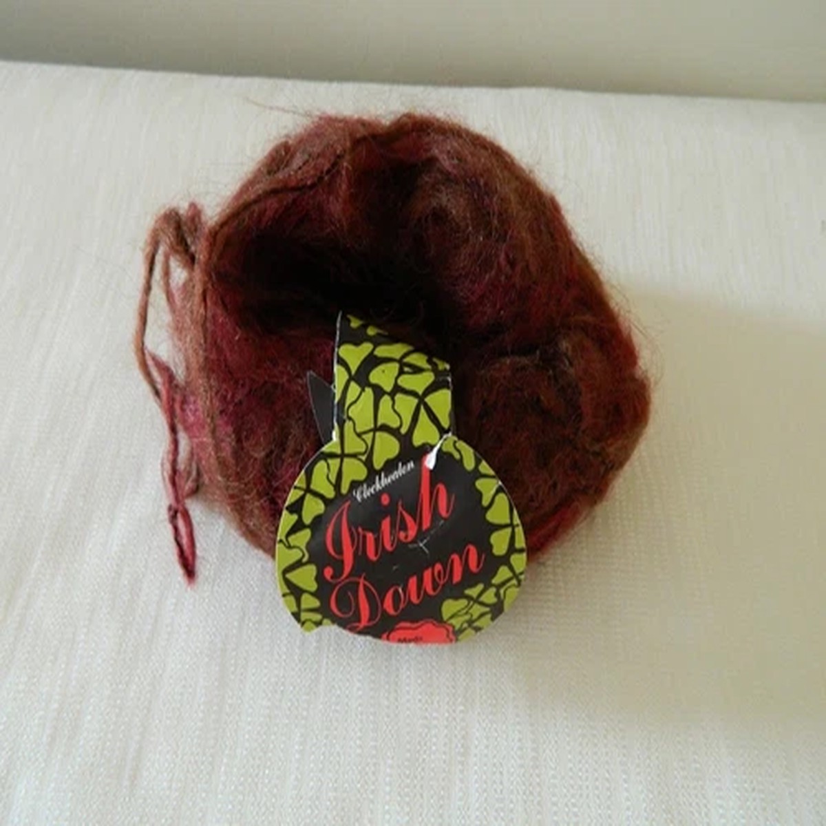 Yarn Cleckheaton IRISH DOWN Acrylic Wool Brown Burgundy Fluffy Craft Ireland