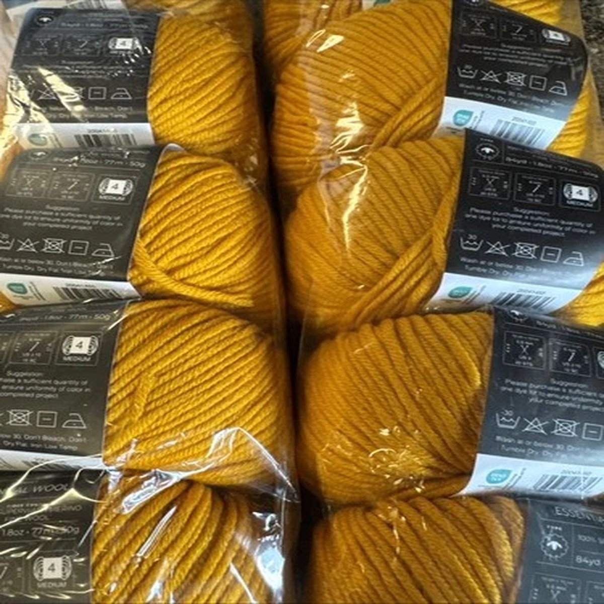 10 K+C Essential FINE Wool, GOLDEN MANGO,NEW