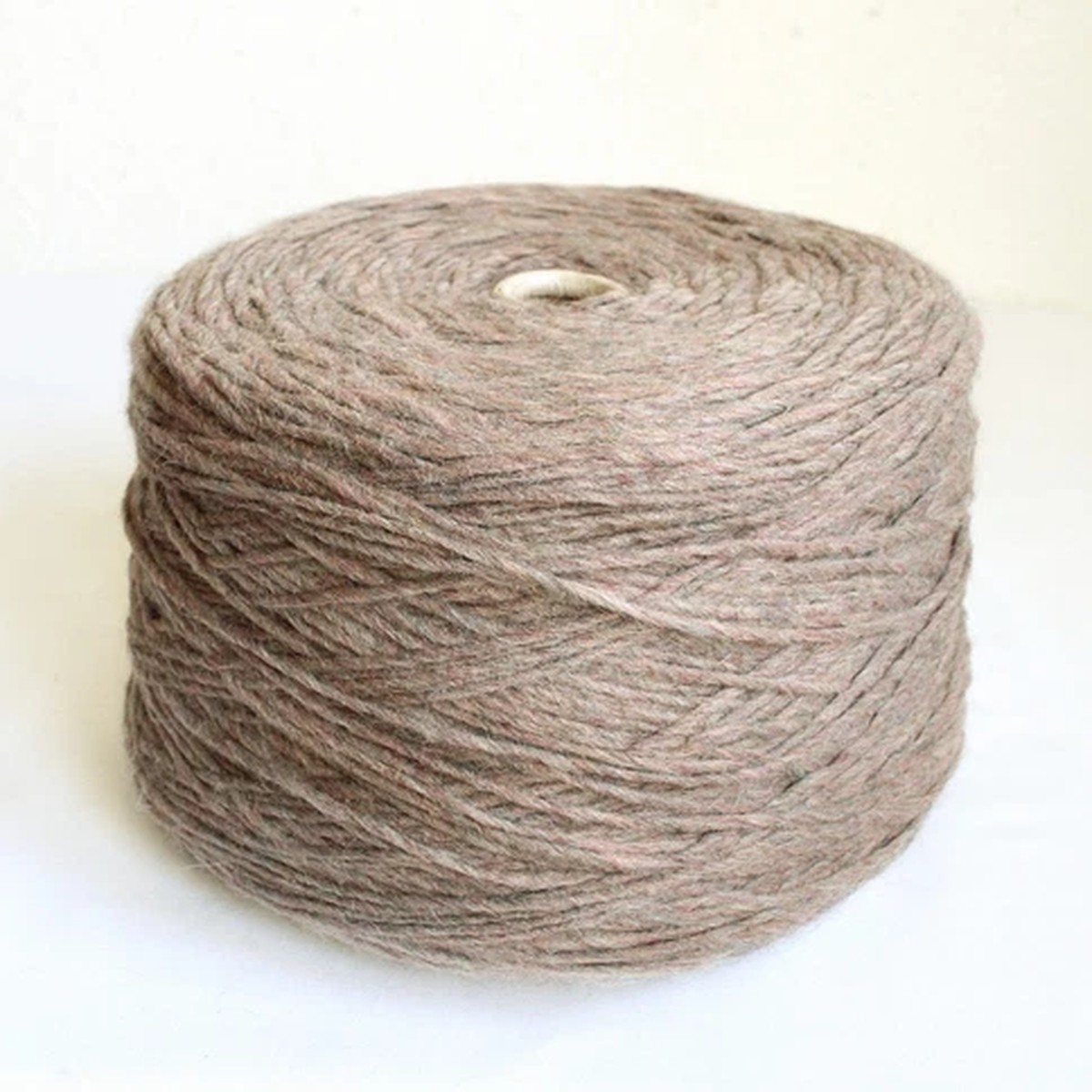 Italian Merino Wool Knitting Yarns, 2.34 lb / 1060 grams cone