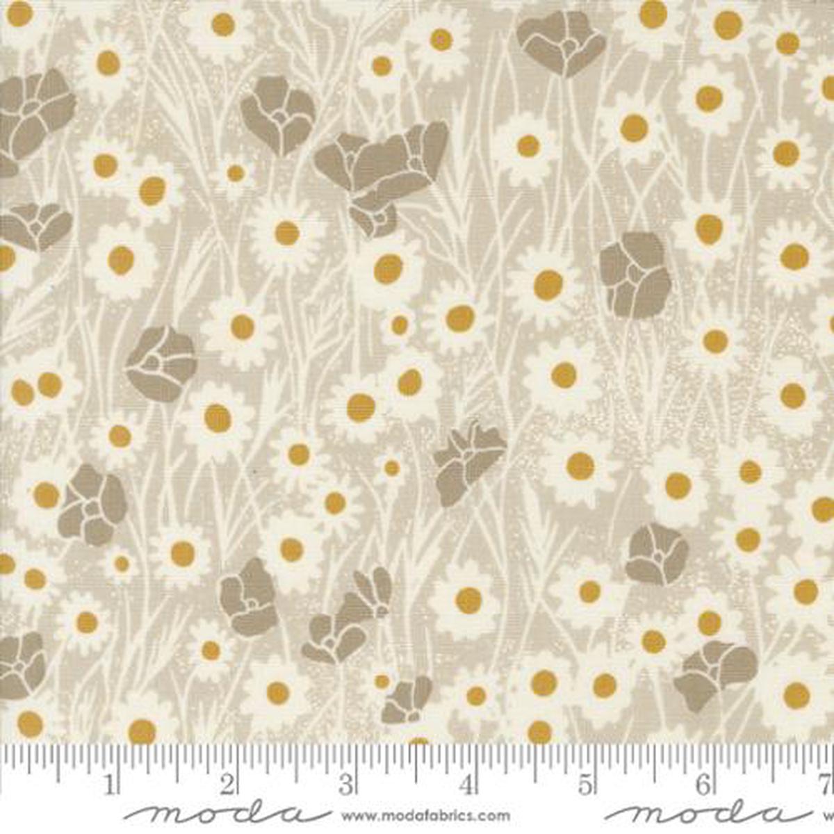 Field of Flowers Collection Poppy Field Cotton Fabric 3312