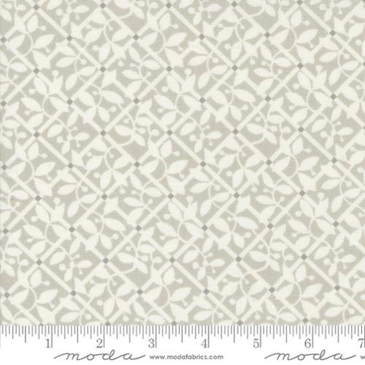 Shoreline Collection Lattice Checks Cotton Fabric 55303